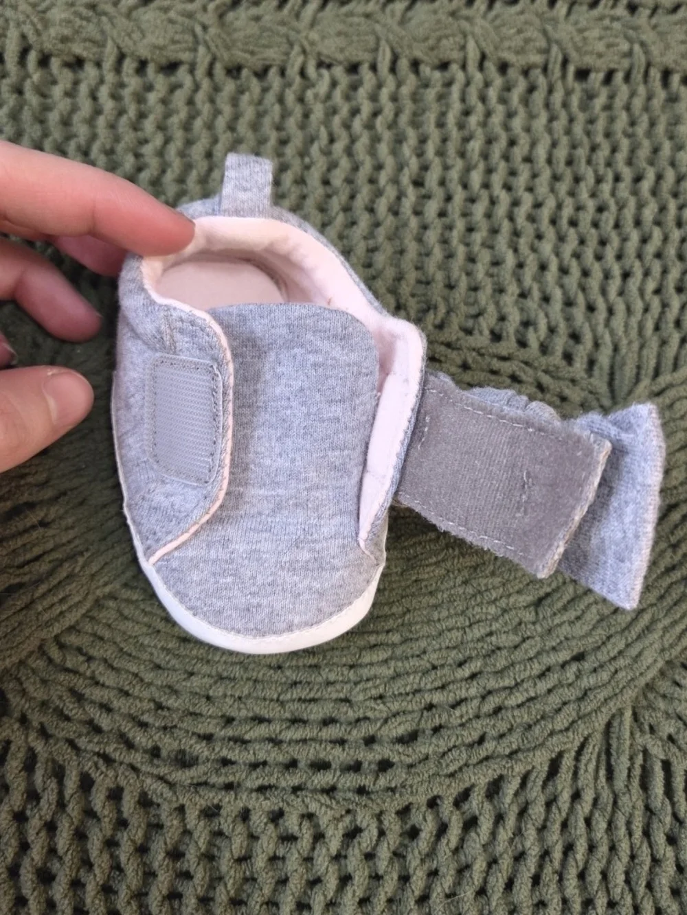 Baby Gap Slip On Infant Shoes Gray Bow Size 0-3 Months